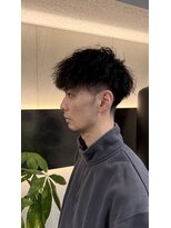 エスケイブ(S/CAVE)&nbsp;スタイリングが3分！無造作ツイストスパイラルパーマ。