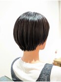 ショートボブ　暗めカラー
