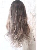 アース コアフュールボーテ ふじみ野店(EARTH coiffure beaute)&nbsp;ハイトーングレージュグラデーション