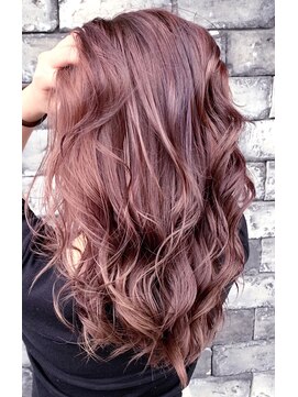 ラヴィエール(LAVIERE by R-EVOLUT) ピンクで作るピーチミルクティー×オルチャン 店長 柿本