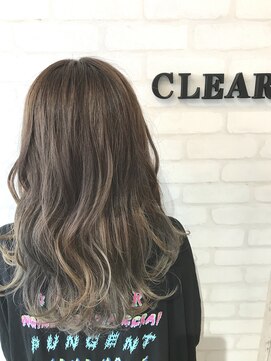 ヘアーアンドメイククリアー(Hair&Make CLEAR) 外国人風グラデーションカラー