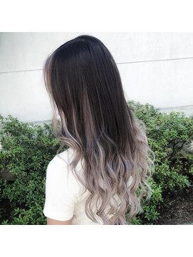 カルフール ロコ 草加西口店(Carrefour LOCO) グラデバレイヤージュ♪前髪バングハイライト♪