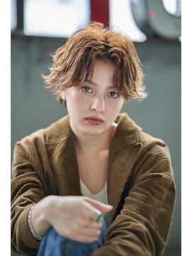 クロム(Chlom) Chlom立川☆フェザーマッシュスタイルTEL 0425125655