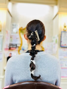 美容室 ティンカーベル 編みおろし
