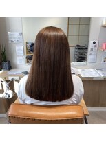 エスバイラッシュ(es by rush) ベージュカラー