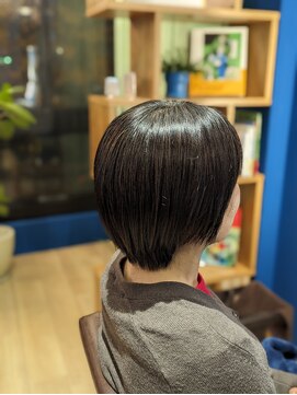 風の中の髪 天然100%オーガニックヘナ