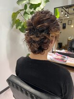 スミ(sumi)&nbsp;結婚式ヘアアレンジ/ヘアセット/20代30代40代◎岩田