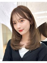 アフロートリノ(AFLOAT Leino) 顔まわりレイヤー ミディアムヘア顔周り前髪似合わせ銀座美容室