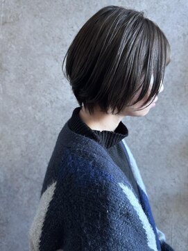 ジュノマテリエ 中山店(Juno MATERIE) カーキグレー