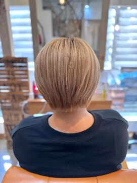 ハル(HARU) ミルクティーカラー