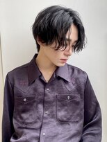 ユーフォリア 渋谷グランデ(Euphoria SHIBUYA GRANDE)&nbsp;ウェーブヘア　センターパート　ニュアンスパーマ　MOMO