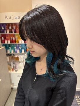 アヴァンスアンス 広島袋町店(AVANCE.ens) インナーカラー水色