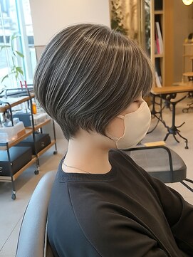ヘアーカッティングガーデン ジャック モアザン 梅田店 ボブ/ショートボブ/ハイライト/20代/30代/大人女性/白髪ぼかし