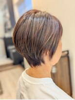 アオカマクラ(a-o Kamakura)&nbsp;襟足の調節がショートの要