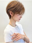 みね前下がりひし形ショート30代40代50代くびれヘア丸顔面長