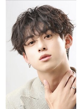 アストラ(ASTRA) MEN’S HAIR/波巻きツイストスパイラル/リバースセンターパート