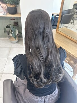 オットット(OttottO) オリーブグレージュ