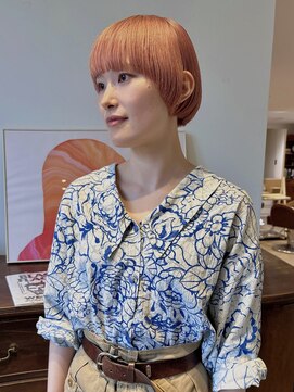 ヘアーアイストゥーレ(HAIR ICI TRE) ブリーチカラー ピンクベージュ 夏カラー マッシュショート