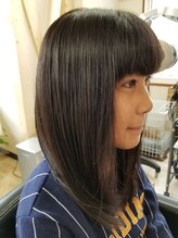 ヘアーワークス 幻華 可愛らしさをこわさないナチュラルストレート