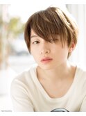 トレンドショートイルミナカラー　黒髪