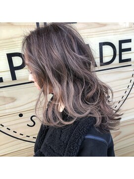 エフパレードシーサイド(F.PARADE seaside) モヒカンハイライト