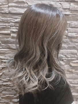 フィーカ(Fika) グラデーションカラー×シルバーアッシュ【fika】