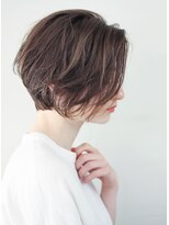 ルアン 上通り(ruen)&nbsp;ショートヘア ショートカット 前下がり 熊本 前髪長め くびれ