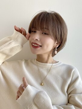 イヴォークトーキョーオーサカ(EVOKE TOKYO osaka) 簡単ヘア 丸み 抜け感 可愛い 透明感 ショート