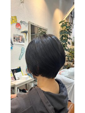 ココロカラ(Cocorokara) エレガント　小顔矯正　艶髪　ショート