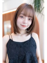 20代30代大人可愛い小顔ボブ/斜めバンググレージュカラー
