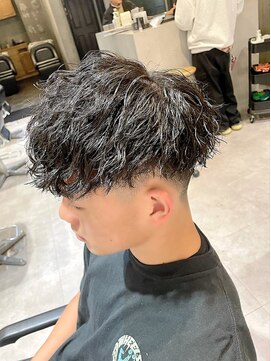 ラグシス ザ バックルーム(LUXIS THE BACK ROOM) ツイスパスペインカール【立川/メンズ】