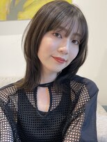 結べるボブウルフボブウルフカット顔まわりレイヤーミディアム