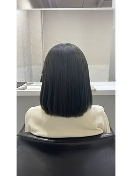 トクテ 吉祥寺(tokute) グレージュカラー/ボブウルフ/黒髪/ココアベージュ