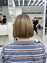 ビューブルー 亀戸錦糸町(VIEW BLUE)&nbsp;美髪シアーカラーピンクブラウンショートカット切りっぱなしボブ