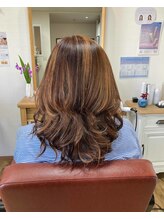 ベルク(Belk) ハイライト×大人ウェーブ