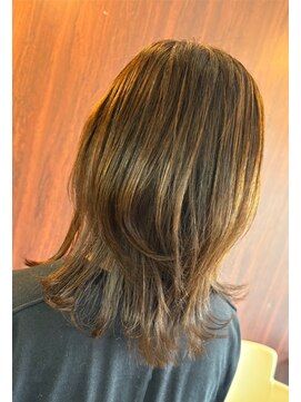 ヘアメイク ウエニ 上本町(HAIR MAKE UE2) 【谷町6丁目/30代40代50代/ミセス】白髪染め・白髪ぼかしも