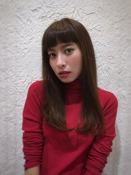 ヘアー アウグスティーナ(Hair Augustiner) 個性が際立つワイドショートバング