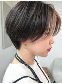 ハンサムショート　ヘムライト　グレージュ　インナーカラー