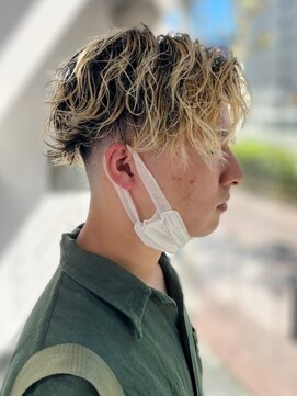 スカイ 亀戸店 (sky) ハイライト/マッシュパーマ/アッシュブラック<理容室>[亀戸]