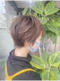 ショートボブ