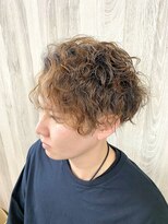 マキシム ナカイ(MAXIM NAKAI)&nbsp;メンズショートスタイルツーブロック刈り上げスパイラル波巻き