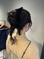 リリー(Lily)&nbsp;ポニーテールアレンジ