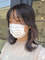 カムジーヘッドカミノウラ(COMEGHEAD KAMINOURA)&nbsp;インナーカラーミルクティーベージュカラーダブルカラーミニボブ