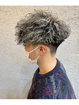 ゼル サプリ せんげん台(ZELE supple) ツイスパハイライトマッシュ