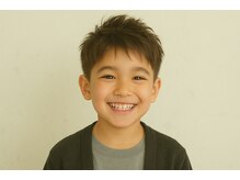 オサヤ アベイ(OSAYA abei)の雰囲気（パパもママもキッズもにっこり。家族で通える美容室）