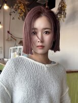 ソーイ(sowi)&nbsp;ライン際立つタッセルボブ【@sowi_abe】