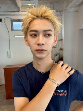 ポーチバイハニー オモテサンドウ(PORCH by HONEY omotesando) スパイキーショート/アップバング/ブロンド/抜きっぱなし1