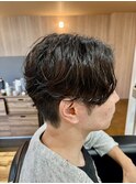 緩め毛流れパーマ