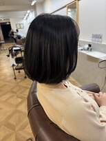 インビテーション(invitation)&nbsp;カーキカラーとボブレイヤー