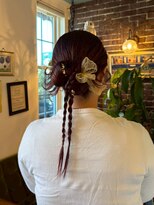 アズグロウヘアー(AS GROW HAIR)&nbsp;レトロ可愛い編みおろしヘア